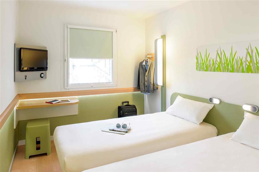 Ibis Styles Les Sables Olonne Hotell Rum bild